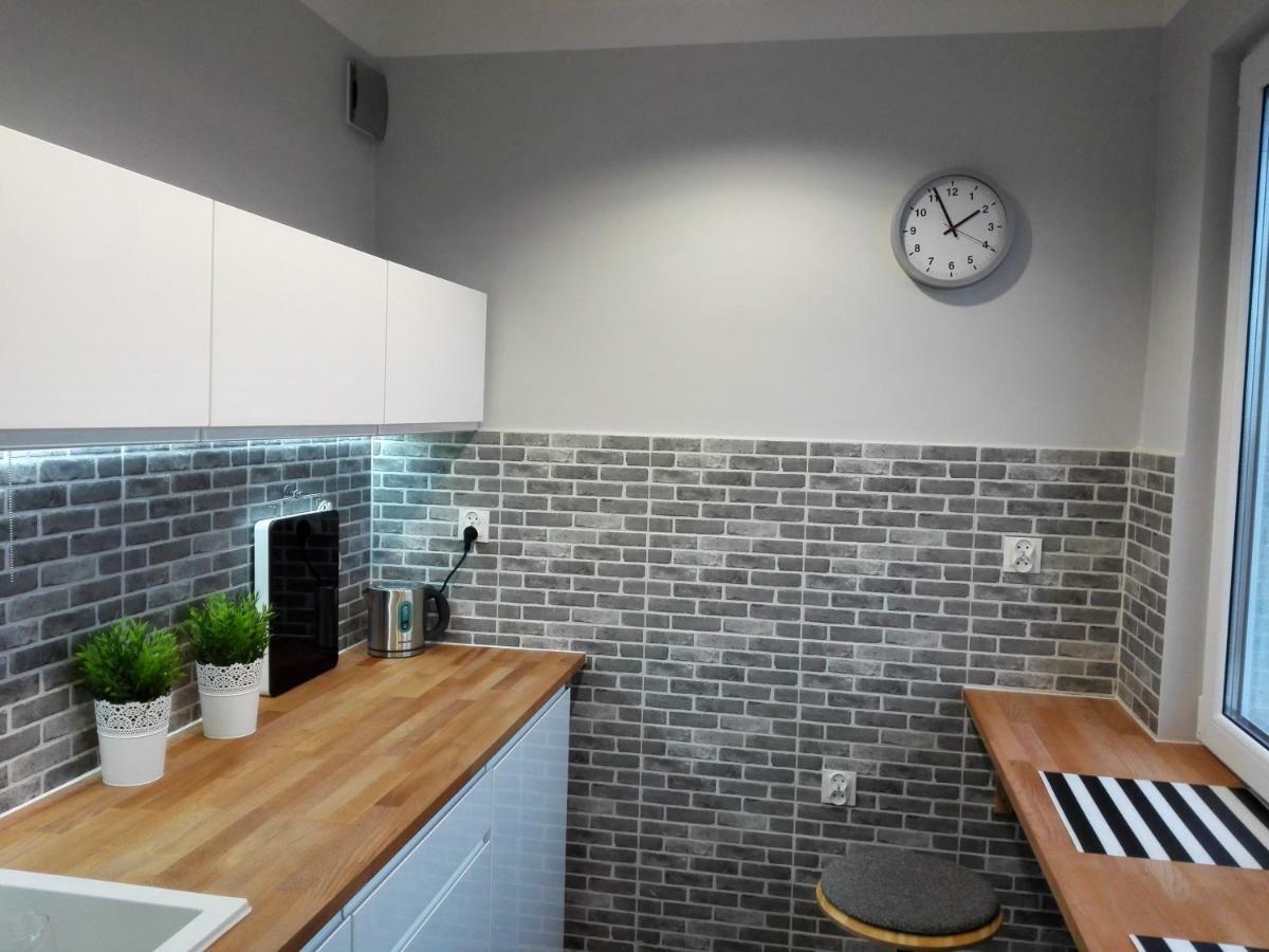 Grey Apartament Centrum Gdynia Bagian luar foto